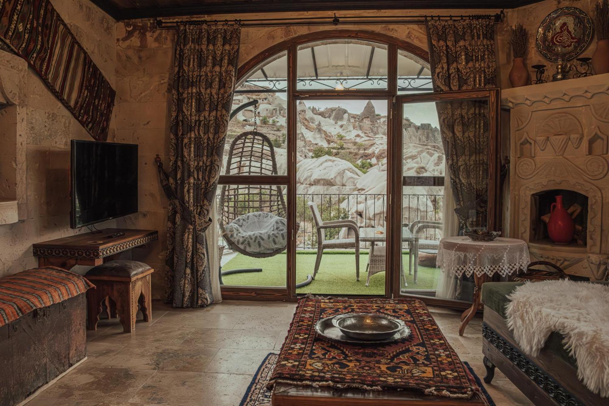 Sah Saray Cave Suites Halal Hotel 괴레메 외부 사진