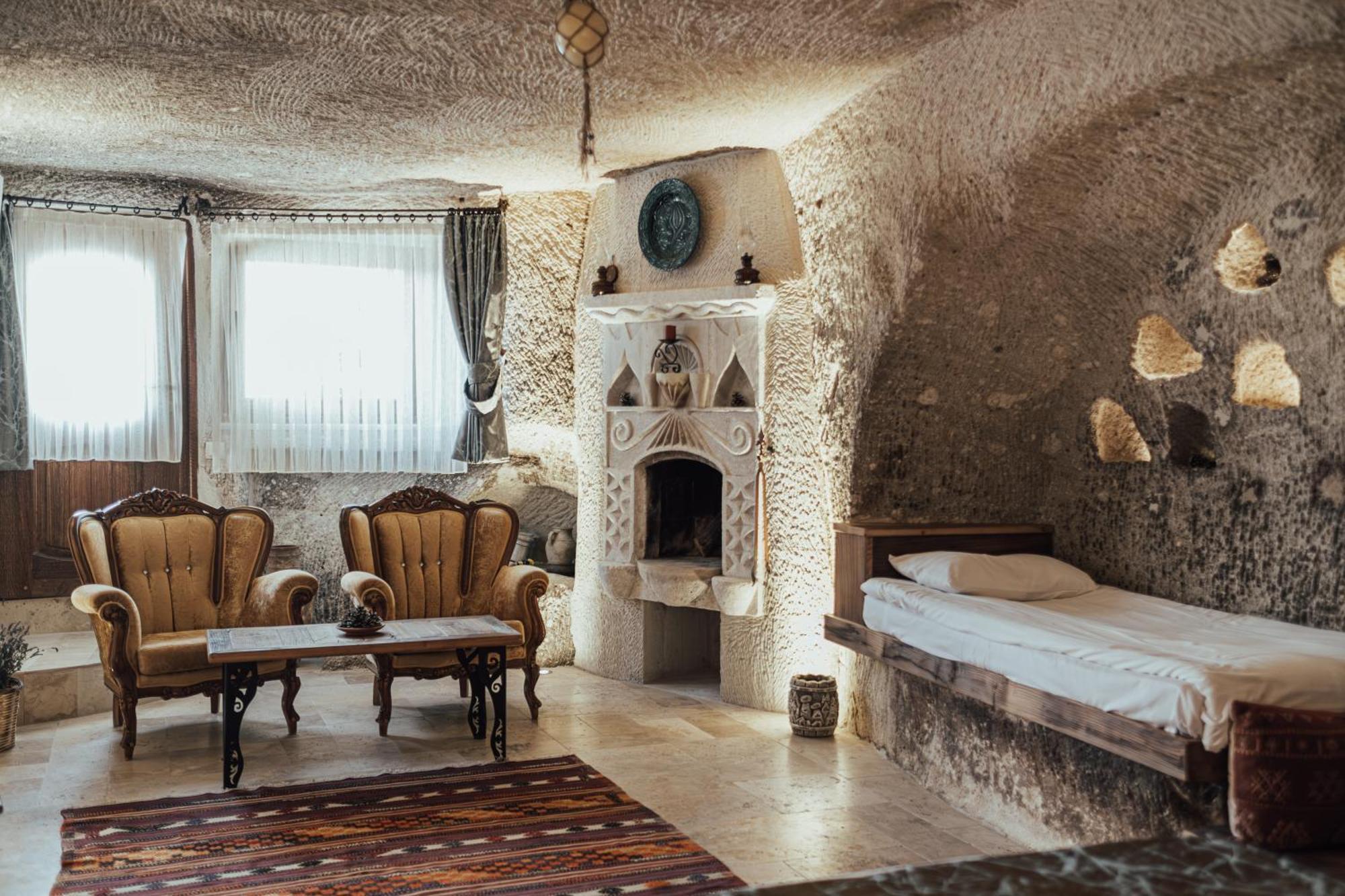 Sah Saray Cave Suites Halal Hotel 괴레메 외부 사진