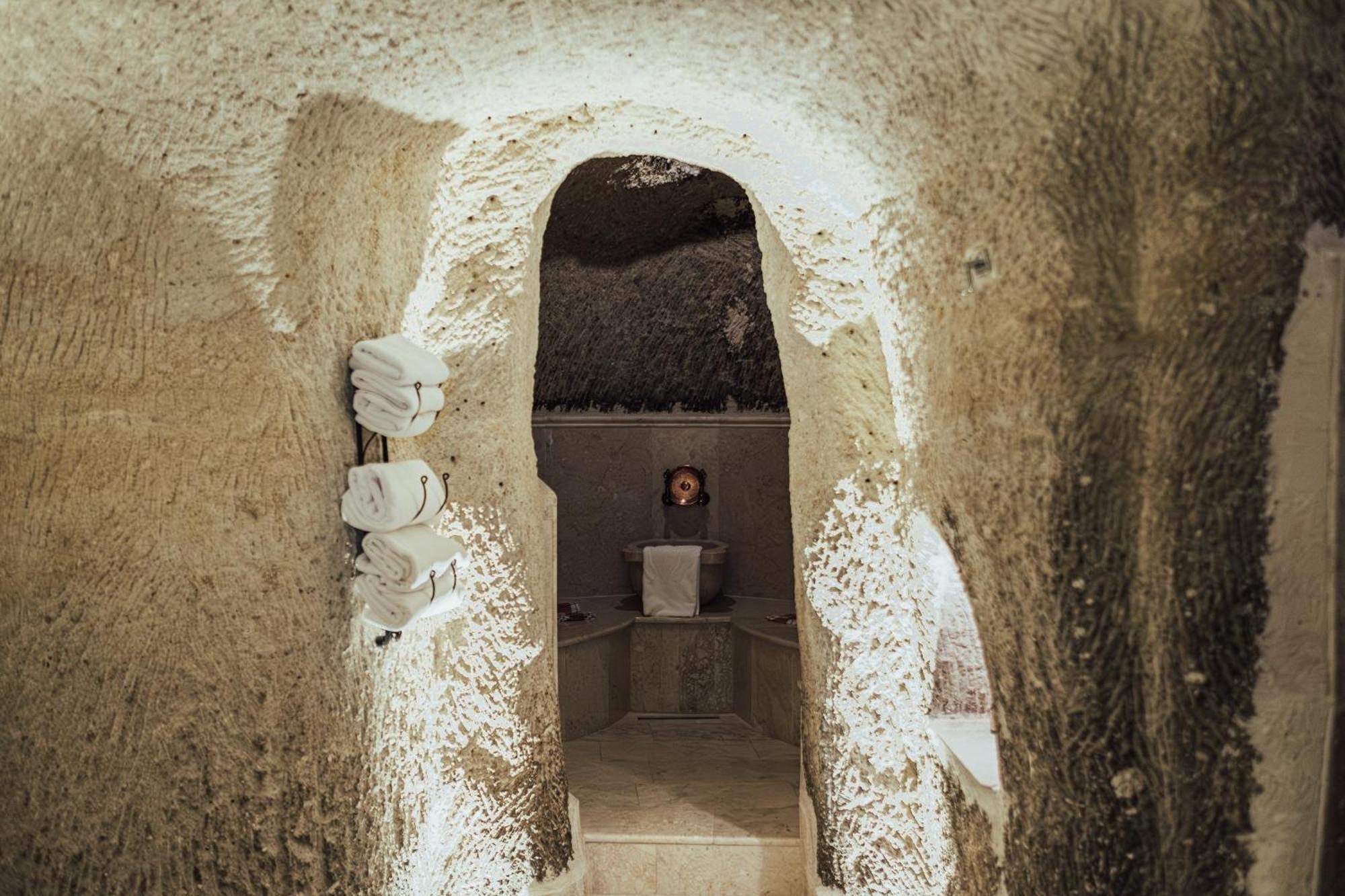 Sah Saray Cave Suites Halal Hotel 괴레메 외부 사진