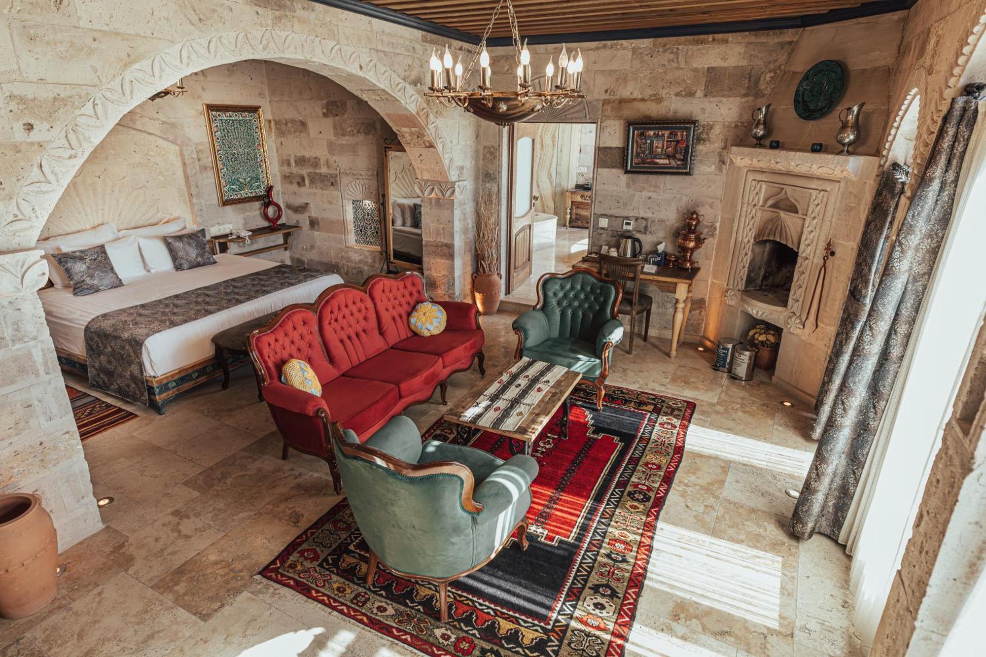 Sah Saray Cave Suites Halal Hotel 괴레메 외부 사진