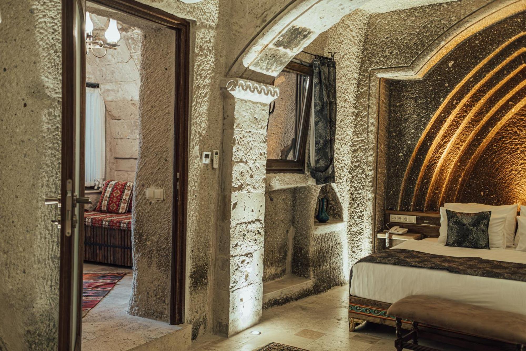 Sah Saray Cave Suites Halal Hotel 괴레메 외부 사진