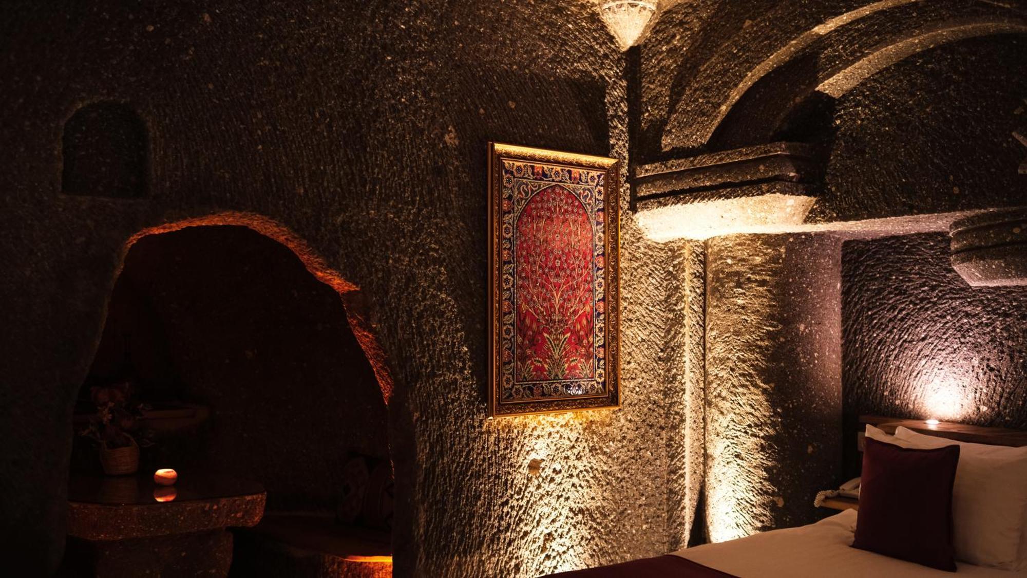 Sah Saray Cave Suites Halal Hotel 괴레메 외부 사진